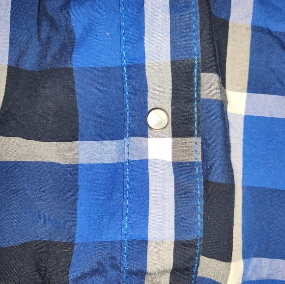 COPY - Ben Sherman Lg Button Down - Picture 3 of 11